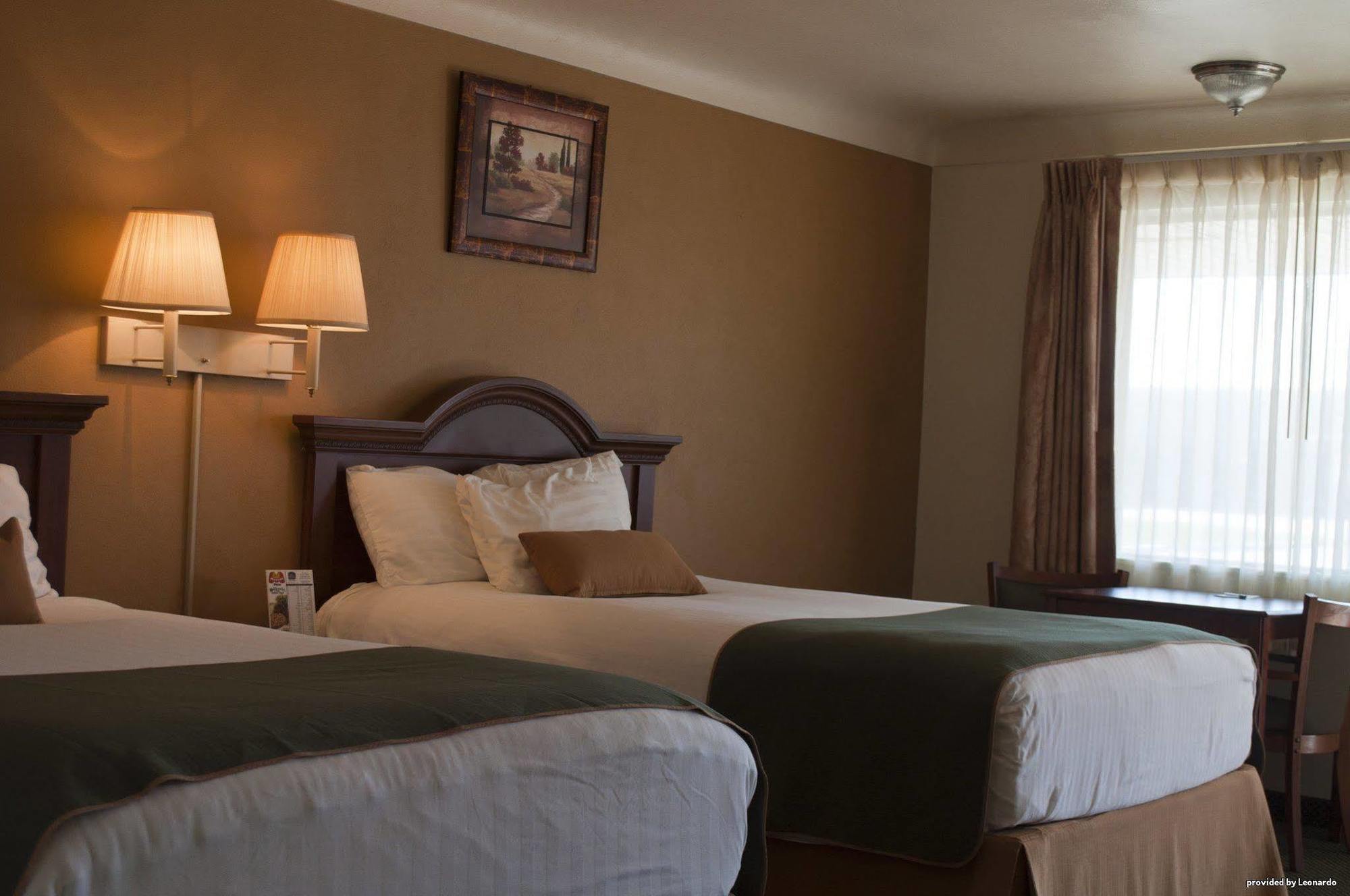 Days Inn By Wyndham Wauseon Exterior photo
